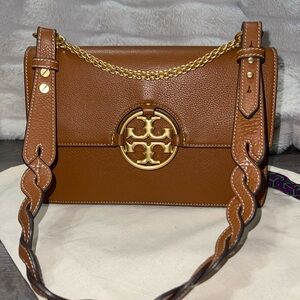 Tory Burch Tan Leather Shoulder Bag with Gold Chain